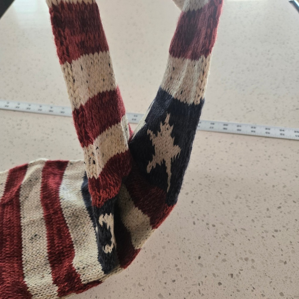 Muk Luks American Flag Infinity Scarf Patriotic Stars Stripes Knit Dark Red - Picture 8 of 8